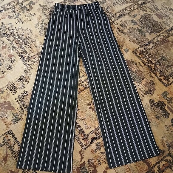 SOCIAL TOURIST Ultra High-Rise Black/Cream Trousers XS - Picture 12 of 12